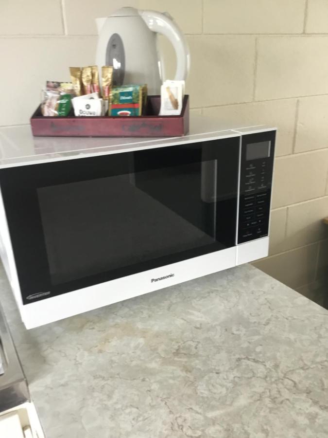 Ulster Apartments 해밀턴 외부 사진